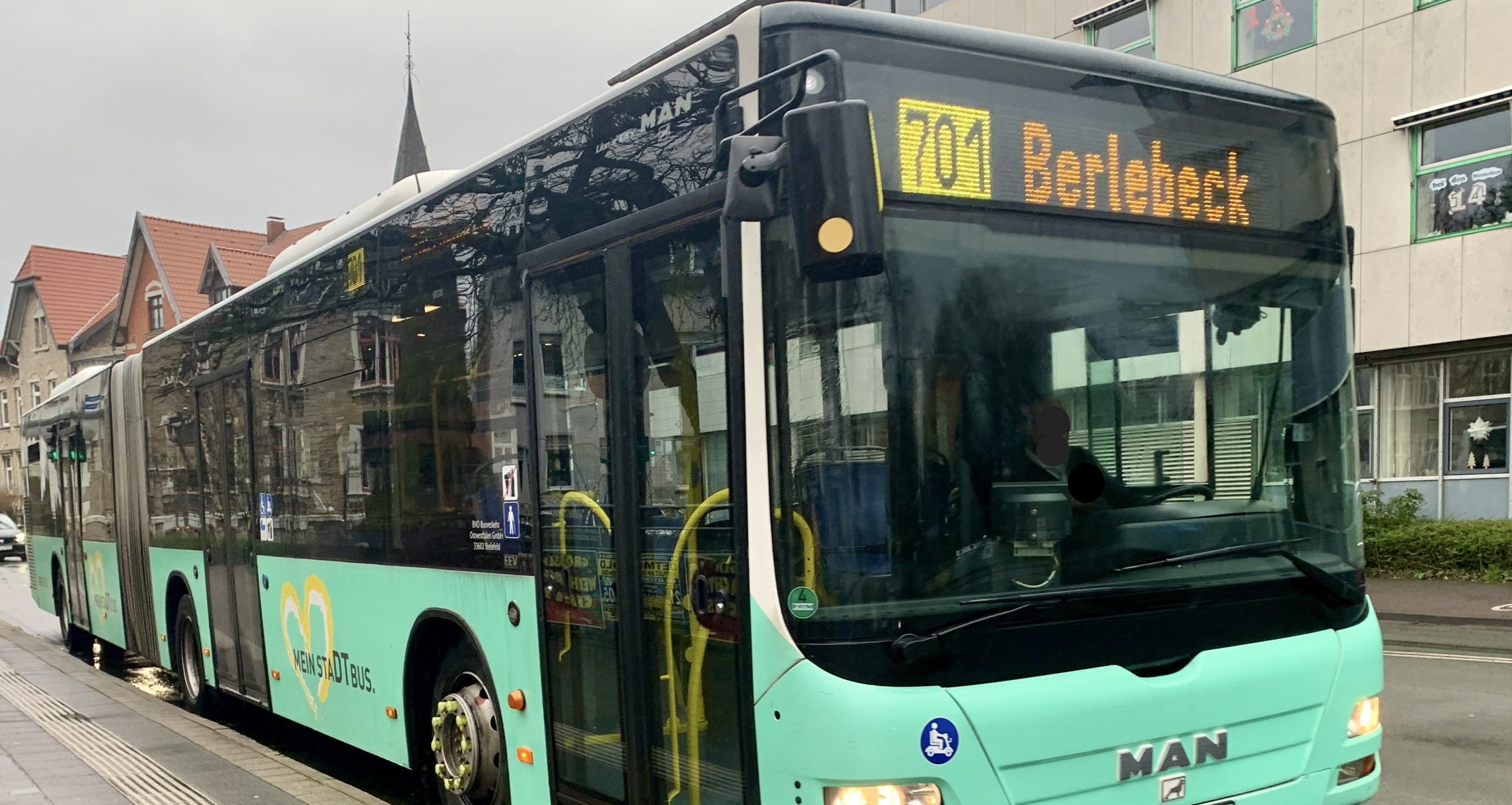 hvhk-start-welcome Stadtbus Linie 701 auf dem Weg nach Heiligenkirchen, Foto: Joachim Kleinmanns